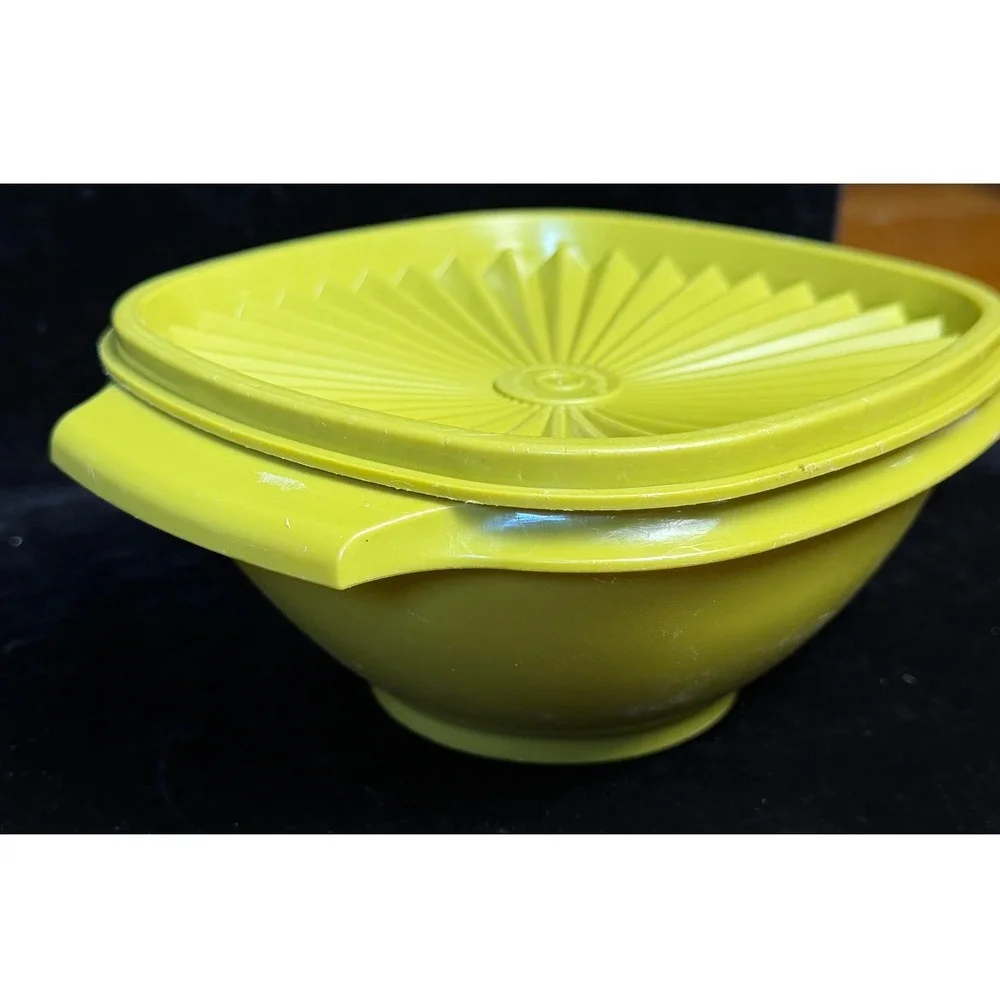 Vintage Tupperware Servalier Bowls: Yellow, Sunburst Lids, Set of 2